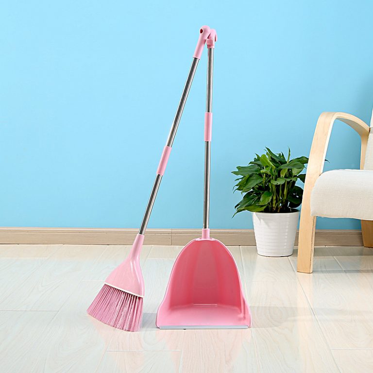 Household simple plastic soft broom Thinge Broom