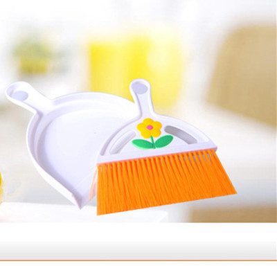 Mini Broom