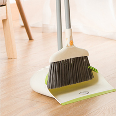 Dustpan