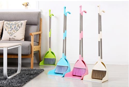 dustpan1 Dustpan manufacturers