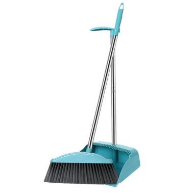 Outdoor House Clean Brooms Set with Windproof Dustpan for Sanitation Use