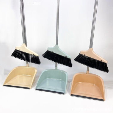 Plastic Soft Broom and Dustpan Set with Iron Handle for Daily Home Cleaning