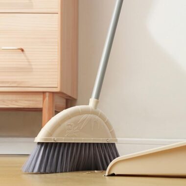 Plastic Broom Set for Household Cleaning with Dustpan