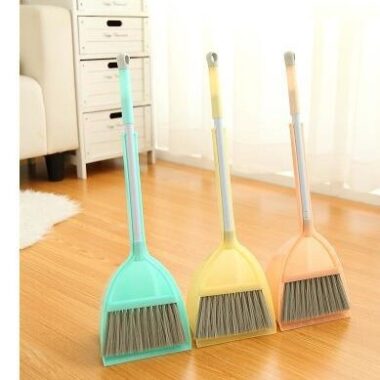 JinhuiDa Japanese-Style Plastic Broom and Dustpan Set for Kids