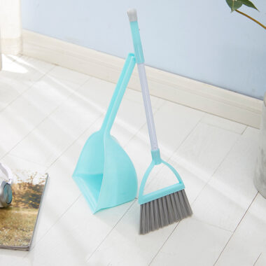 JinhuiDa Japanese-Style Plastic Broom and Dustpan Set for Kids
