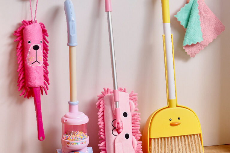 Kids Plastic Broom and Dustpan Toy Set for Pretend Play Cleaning